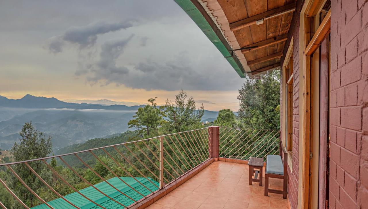 Echor - Yak And Yeti Ranikhet Hotel Almora Exterior photo